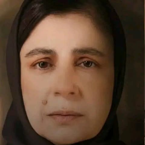 سلافة عويشق زوجة فارس الحلو
